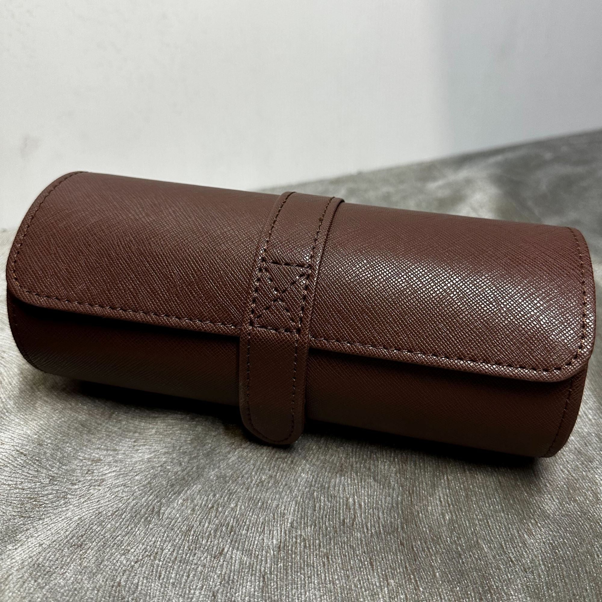 Seconds - Watch Roll Case for 3 in Dark Brown Vegan Leather (b) Seconds Clinks 