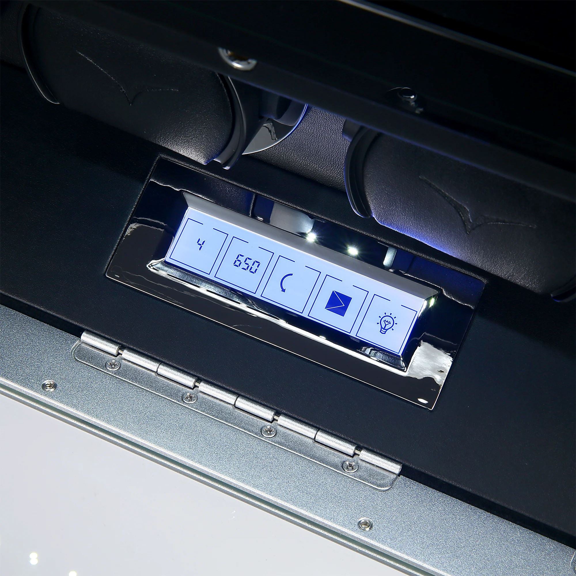 Seconds - Vancouver Watch Winder for 4 Black Seconds Clinks 